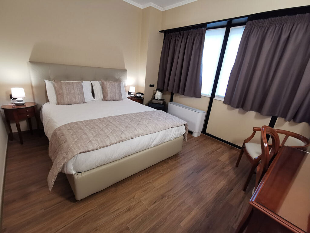 Hotel Valentino Du Parc Turyn Pokój zdjęcie