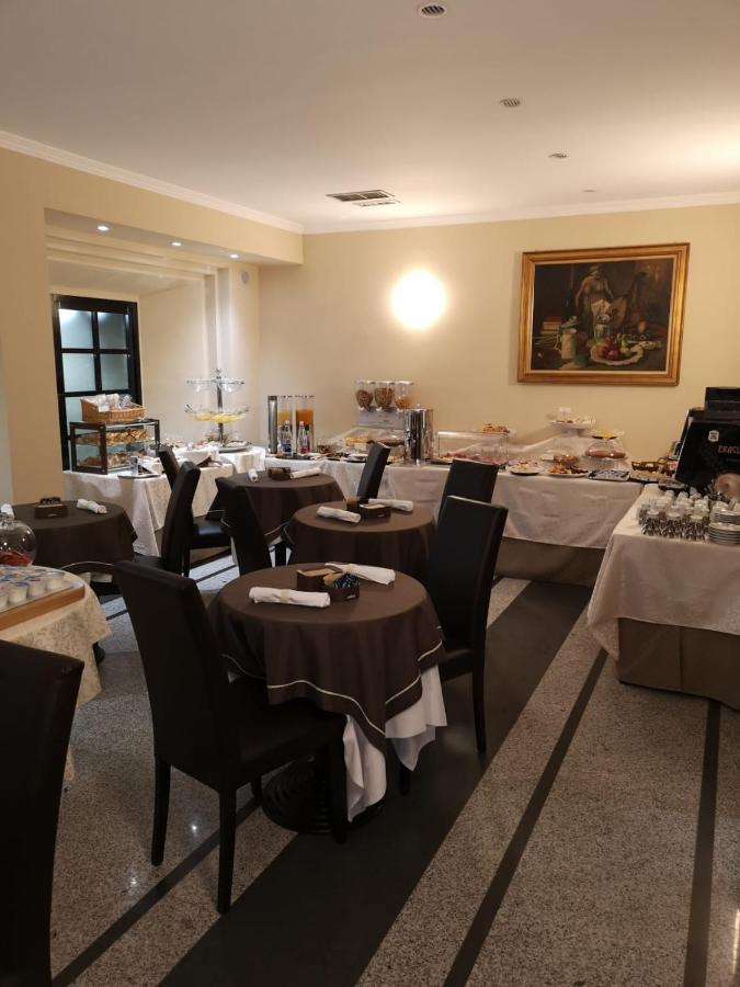 Hotel Valentino Du Parc Turyn Zewnętrze zdjęcie