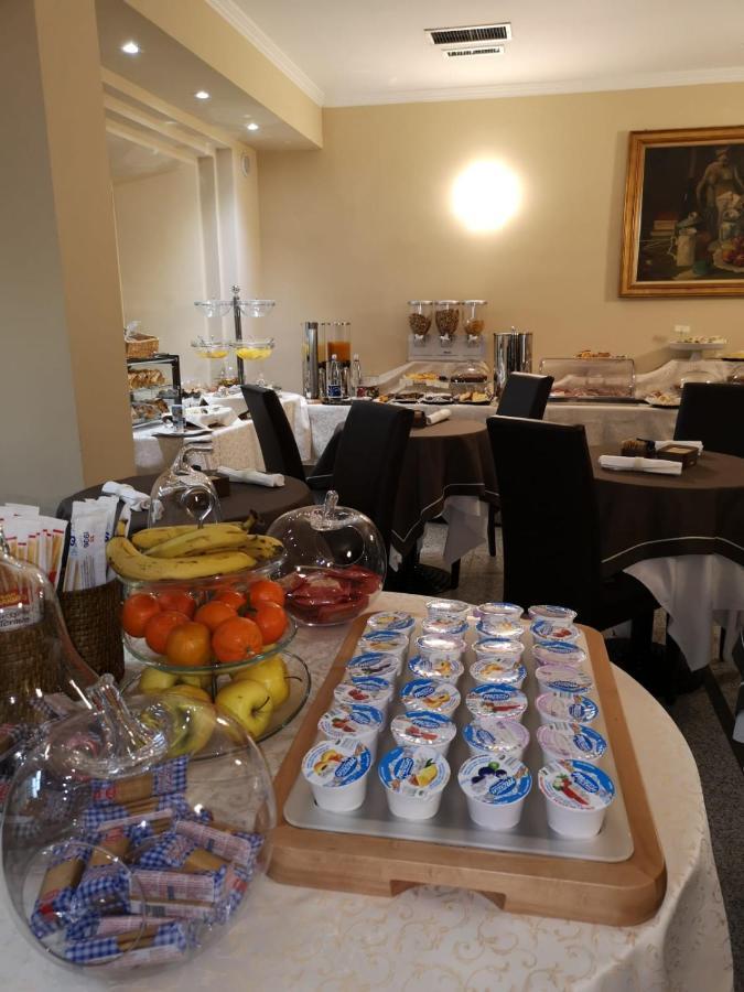 Hotel Valentino Du Parc Turyn Zewnętrze zdjęcie